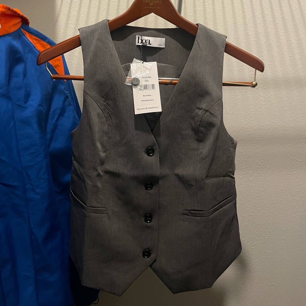 NWT Because of Alice (“BOA”) Boxy Waistcoat 3 Piece Blazer Suit Co-Ord in Grey